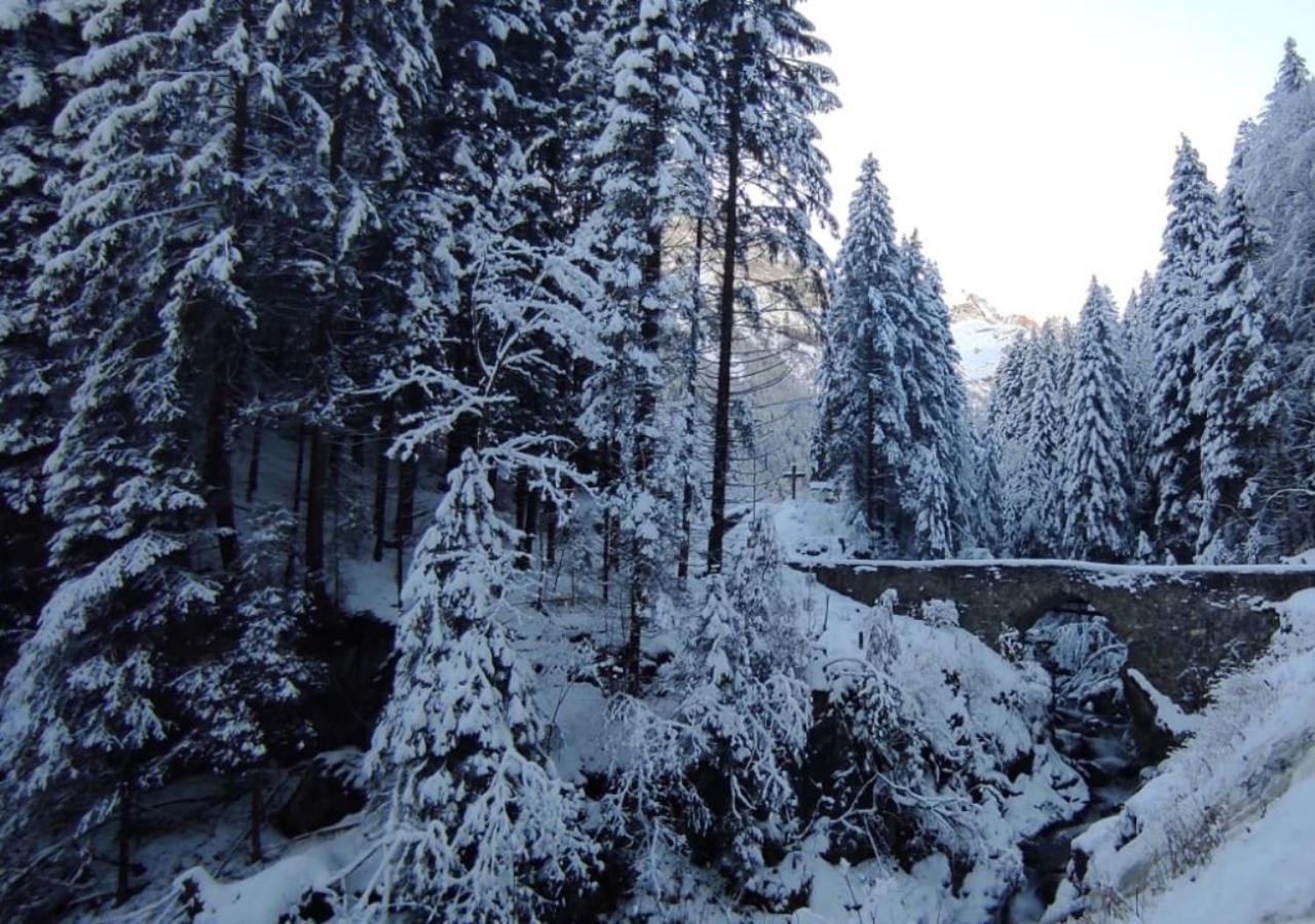 Aparthotel Mountain River Resort Val d'Illiez Luaran gambar