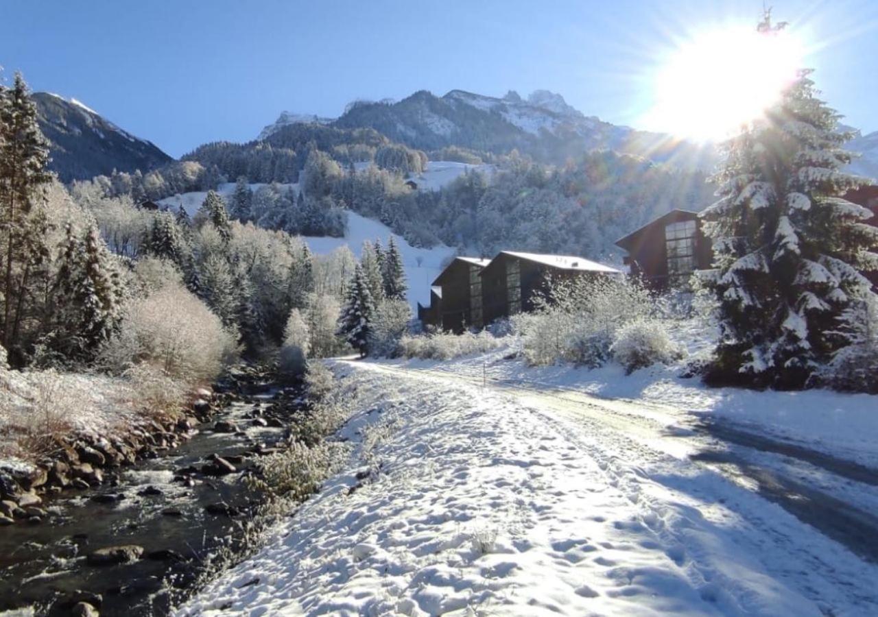Aparthotel Mountain River Resort Val d'Illiez Luaran gambar