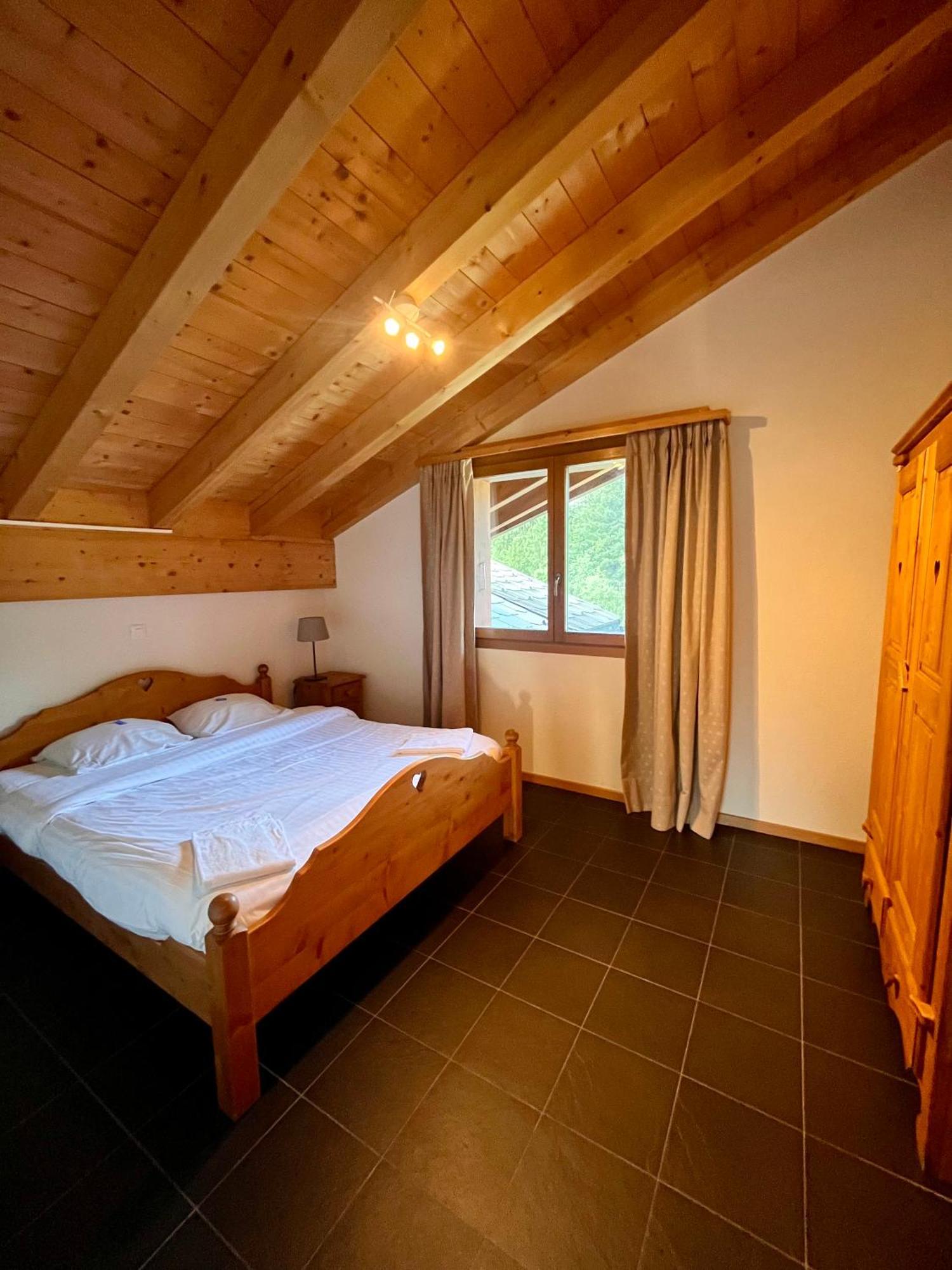 Aparthotel Mountain River Resort Val d'Illiez Luaran gambar