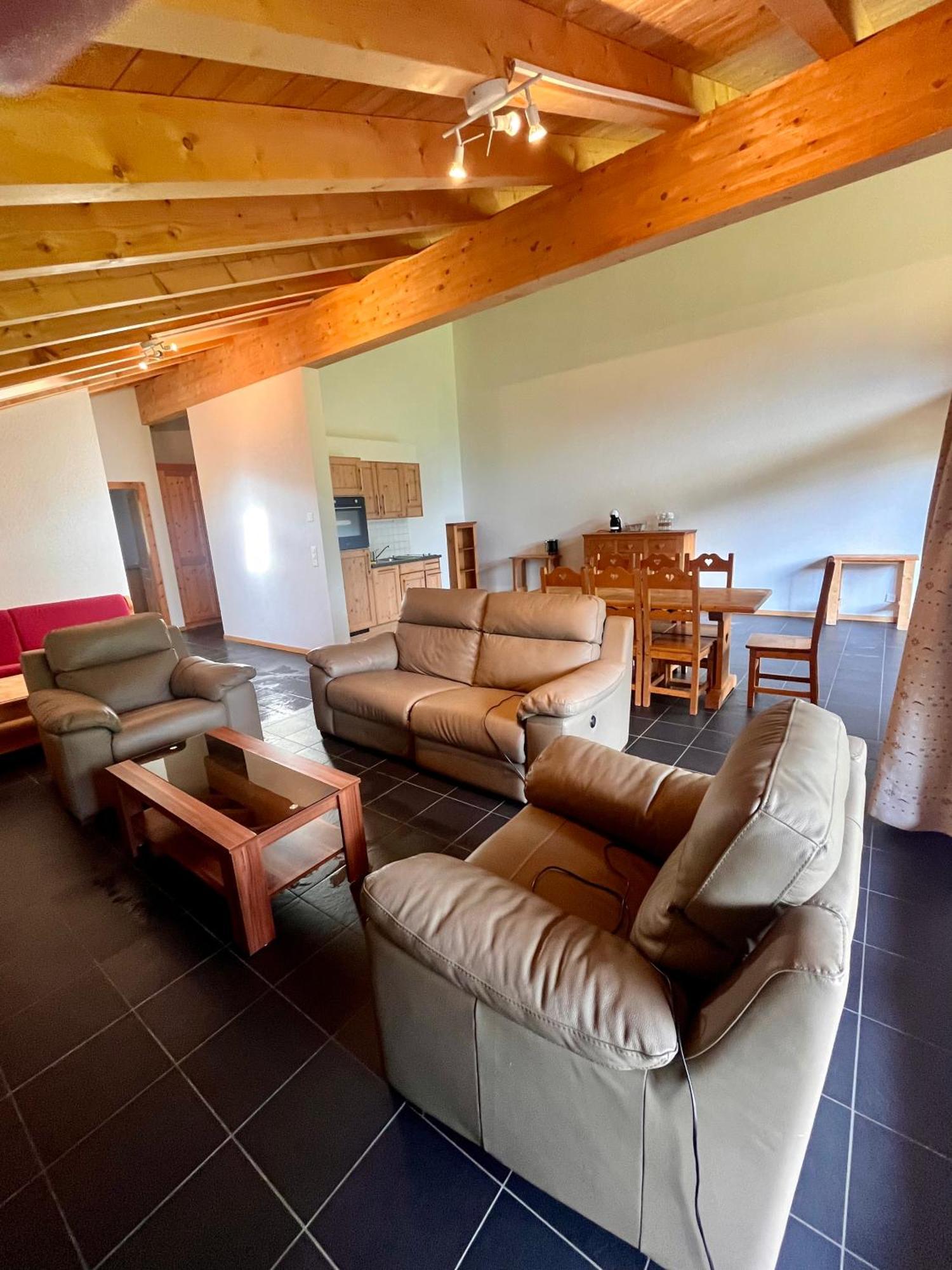 Aparthotel Mountain River Resort Val d'Illiez Luaran gambar